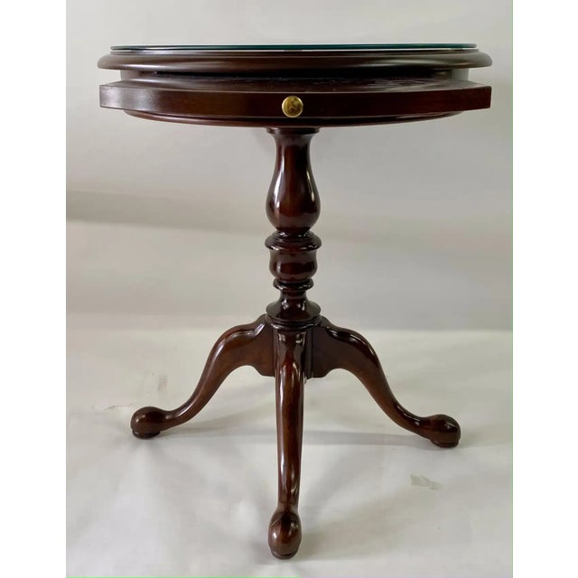 Wood Georgian Style Tri -Leg Mahogany Gueridon, Side or End Table For Sale - Image 7 of 12