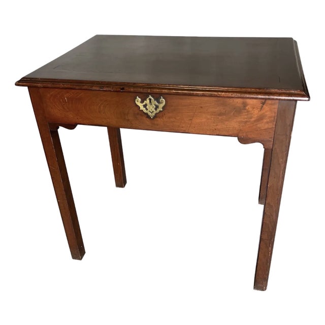 18th Century Georgian Mahogany Dressing Table With Lift Top and Sliding Mirror For Sale