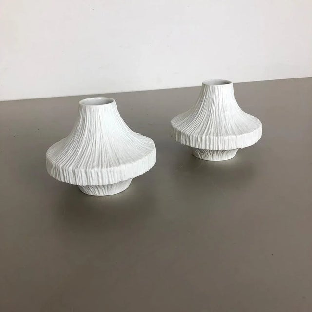 Article: Op Art porcelain vase set of 2 Producer: Heinrich Selb Bavaria, Germany Decade: 1970s This original vintage Op...