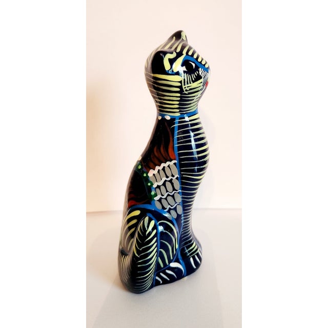 1990s Vintage MCM Talavera Mexican Pottery Hand Painted Cat Figurine For Sale - Image 5 of 5
