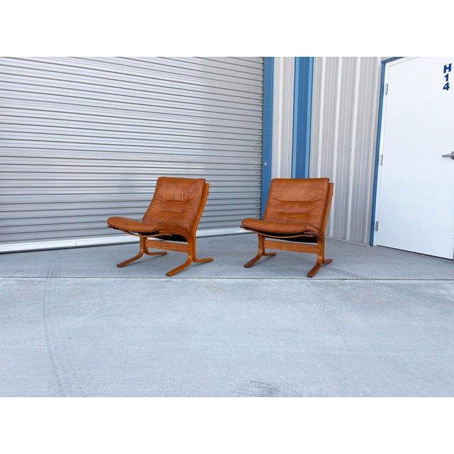 Mid-Century Modern 1960s Pair of Danish Modern "Siesta" Lounge Chairs Attributed to Westnofa For Sale - Image 3 of 12