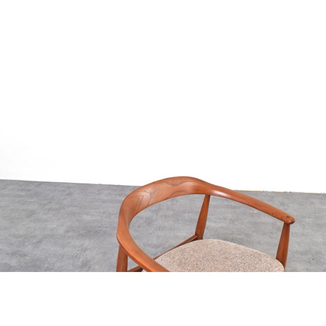 Mid-Century Modern Danish Armchair by Illum Wikkelsø for Niels Eilersen, 1960s For Sale - Image 9 of 13