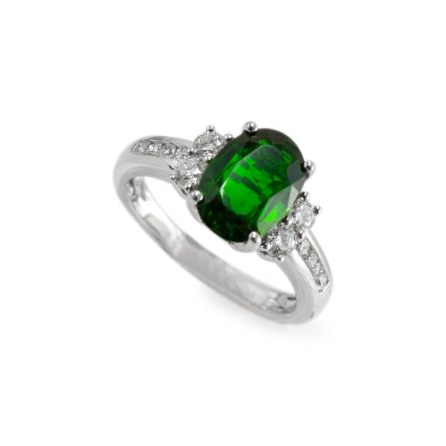 Modern Ladies 14k White Gold Tourmaline Accented Diamond Cocktail Ring, Size 7.25 For Sale - Image 3 of 9