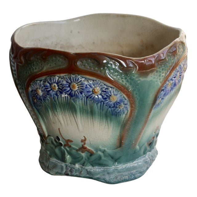 Large Vintage Art Nouveau Style Majolica Planter with Floral Decoration, 1980s For Sale
