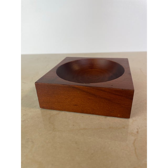 Vintage Studio Craft Modern Teak Cube Catchall / Vide-Poch For Sale - Image 4 of 8