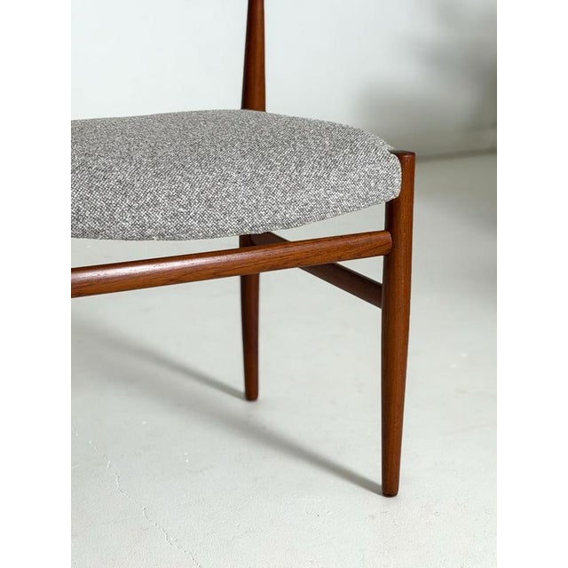 Wood Danish Dining Chairs in Teak, Set of 6 For Sale - Image 7 of 12