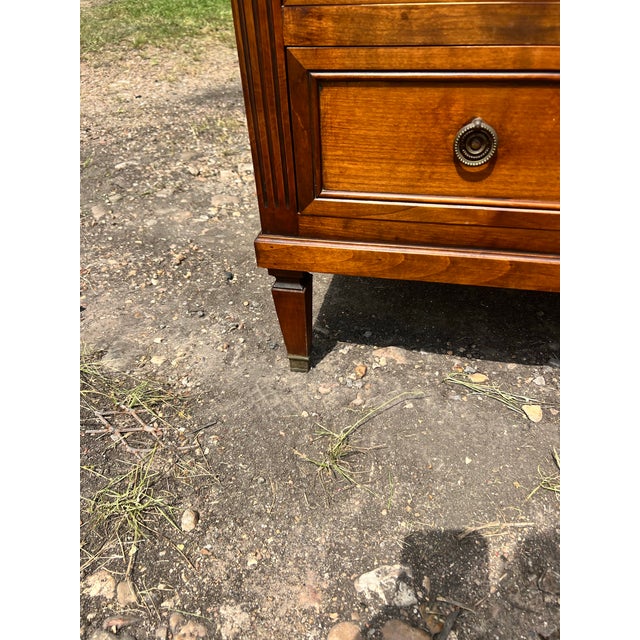 Wood French 19th Century Louis XVI Mahogany Chest of Drawers For Sale - Image 7 of 12