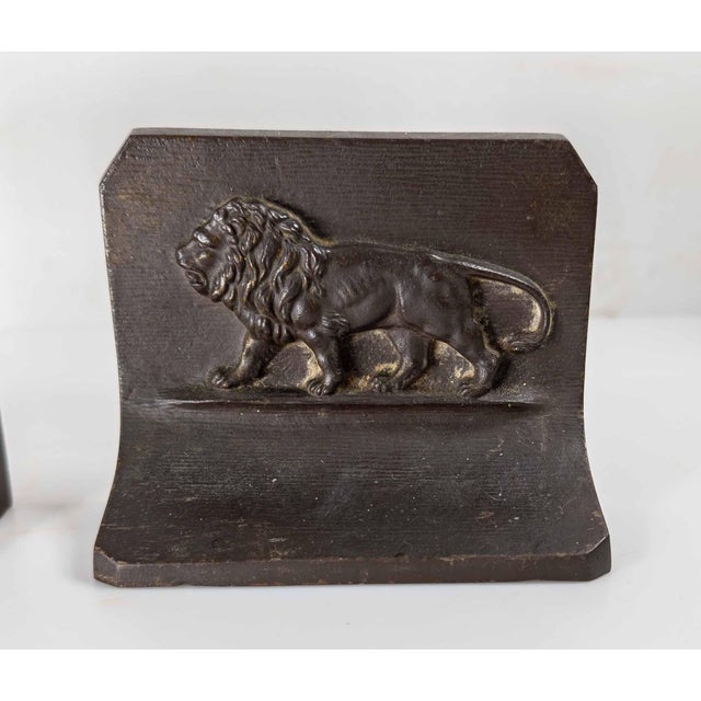 Bradley Hubbard 20th Century Pair of Heavy Cast Iron Lion Bookends by Bradley & Hubbard For Sale - Image 4 of 12