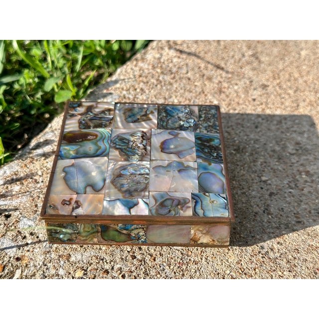 1950s Abalone Shell Rosewood Lined Box For Sale - Image 12 of 13