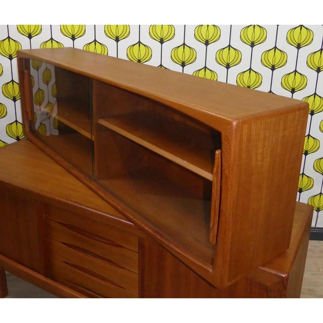 Dyrlund Danish Teak Wall-Mounted Display Cabinet from Dyrlund, 1960s For Sale - Image 4 of 11