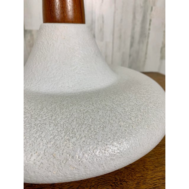 1960s Mid-Century Ceramic and Walnut Table Lamps For Sale - Image 5 of 11
