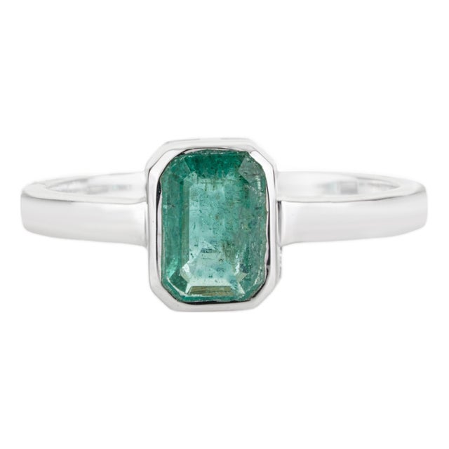 0.57 Carat Natural Emerald Classic Solitaire Ring in 925 Silver- Size 7 For Sale