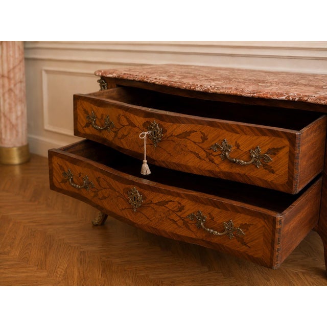1900s French Louis XVI Fruitwood Marble Commode For Sale - Image 15 of 17