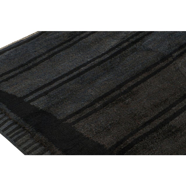 Rug & Kilim’s Moroccan Rug in Grisaille Blue, Gray and Black Stripes For Sale In New York - Image 6 of 7