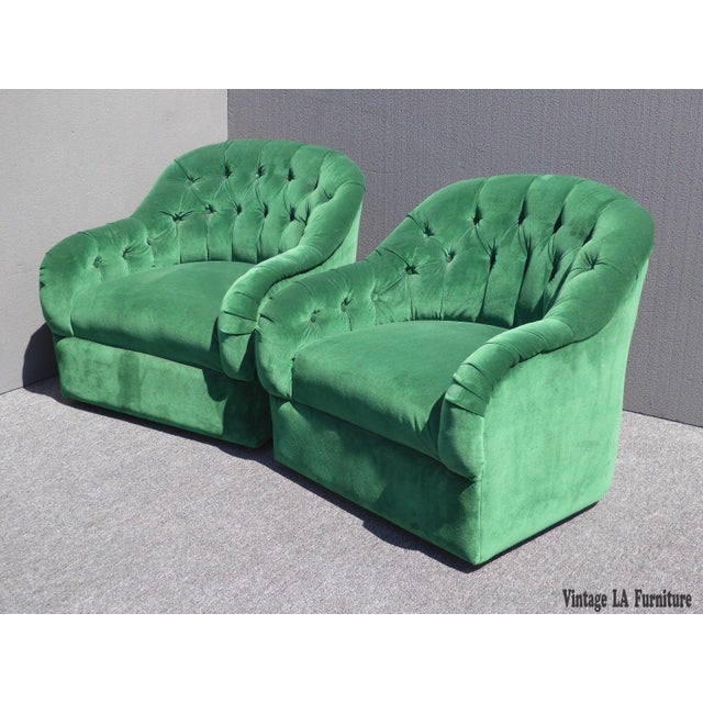 Vintage Pair of Mid Century Modern Tufted Green Velvet ...