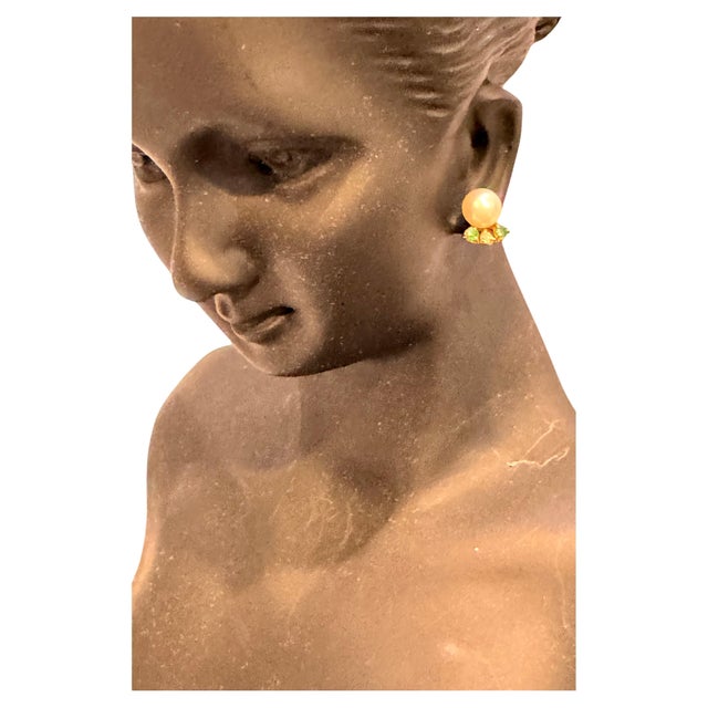 Akoya Pearl Stud Earring with Tiny Diamond & Emerald in 18 Karat Yellow Gold For Sale - Image 15 of 18
