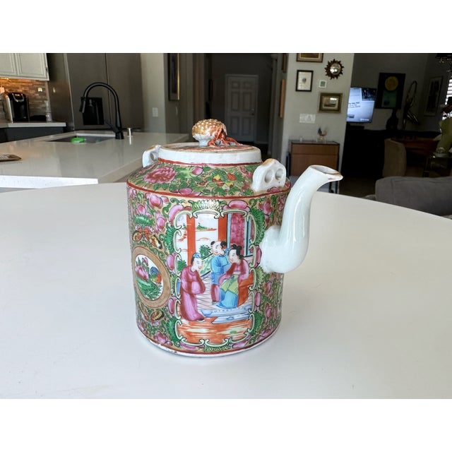 Chinese Famille Rose Porcelain Lidded Teapot- 19th Century For Sale In Palm Springs - Image 6 of 18