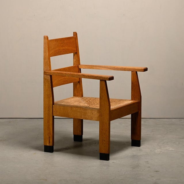 Dutch Art Deco the Hague School Armchair in Oak and Straw, 1930s For Sale - Image 6 of 18