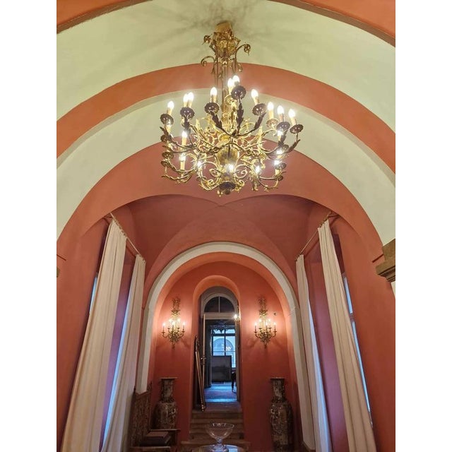 This beautiful chandelier is a demonstration of exceptional craftsmanship and rich decoration, typical of the classic...