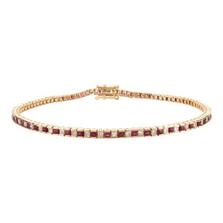 18k Yellow Gold 1.7ct Ruby Diamond Modern Tennis Bracelet for Women For Sale