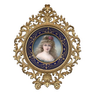 19th Century Vienna Porcelain Portrait Plate in Giltwood Frame Signed F. Fenner. For Sale