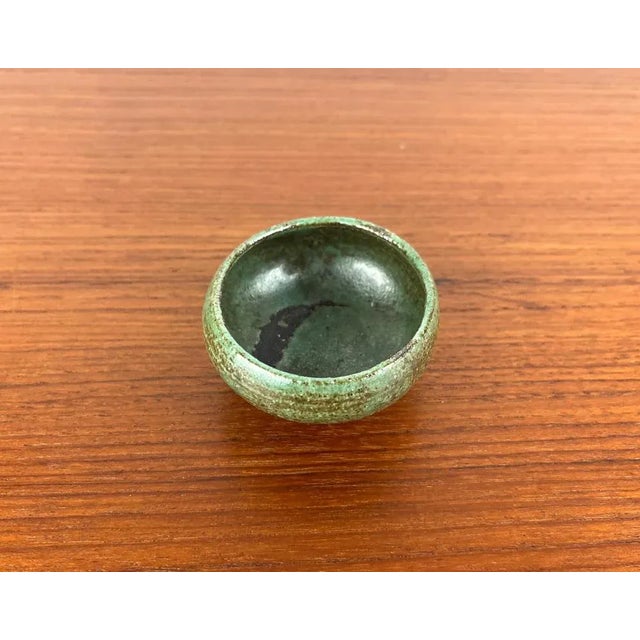 Mid-Century Small German Studio Pottery Bowl by Janne Reckert-Cordua, 1960s For Sale - Image 5 of 12