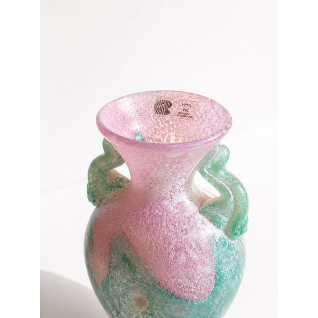 1980s Murano Scavo Sommerso Glass Amphora Vase from Vetri Murano, 1980s For Sale - Image 5 of 7