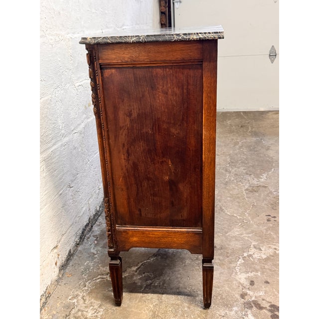 Wood 1900s Antique French Louis XVI Style Carved Oak Marble Top Commode For Sale - Image 7 of 12