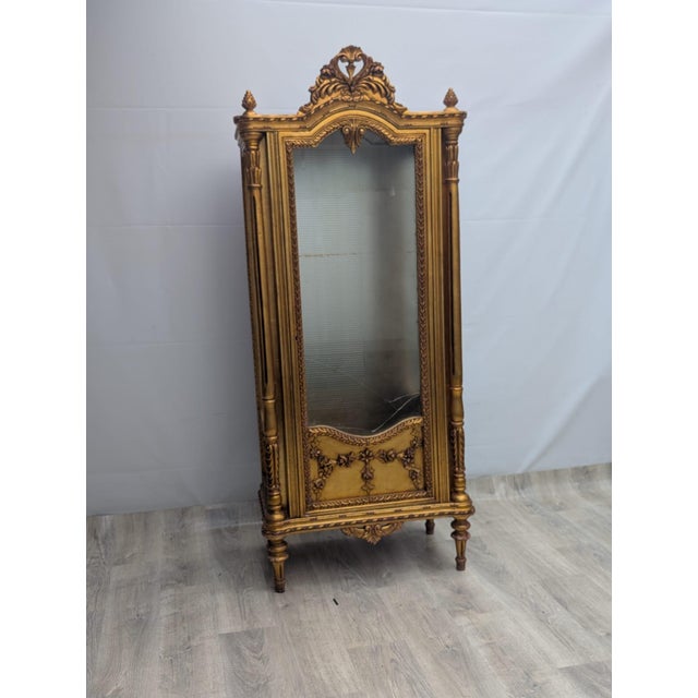 Baroque Style Illuminated Gilded Display Cabinet For Sale - Image 18 of 18
