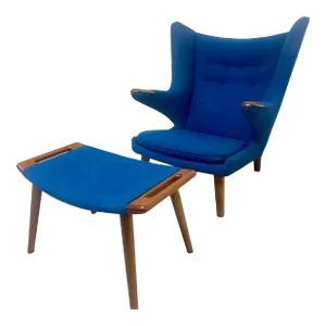 Mid Century Modern Papa Bear Ap19 Chair and Ottoman by Hans J. Wegner