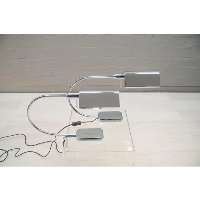 Mid-Century Modern Vintage Chrome Arc Table Lamps from Vereinigte Werkstätten Collection, 1970s, Set of 2 For Sale - Image 3 of 12