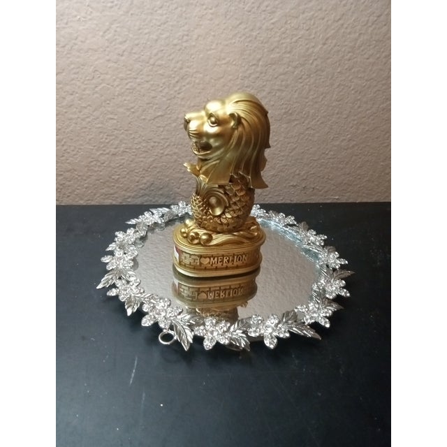1980s Merlion Mascot of Singapore Gold Tone Resin Figurine. For Sale - Image 5 of 5