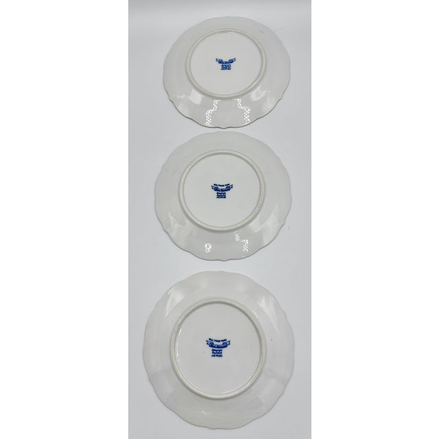 Art Deco 1950's Danube Blue Onion Blue & White Dessert Plate Set Ribbon Hallmark Logo - 3pcs For Sale - Image 3 of 5