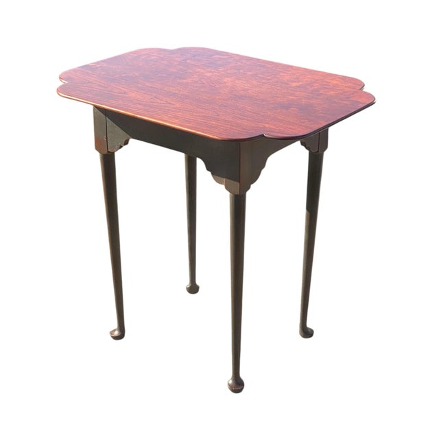 Eldred Wheeler Vintage Queen Anne Style Eldred Wheeler Cherry Side Table With Scalloped Top For Sale - Image 4 of 11