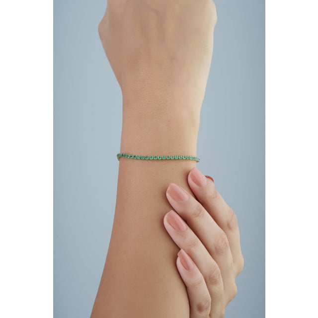 Dark Green Certified 3.47ct Natural Emerald Tennis Bracelet in 14k Yellow Gold For Sale - Image 8 of 16