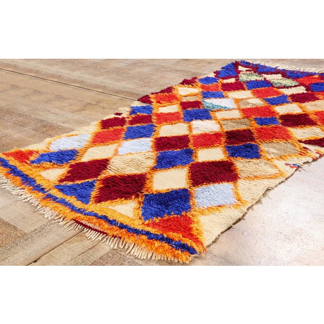 Ivory Vintage Azilal Moroccan Rug, 02'11 X 05'10 For Sale - Image 8 of 10