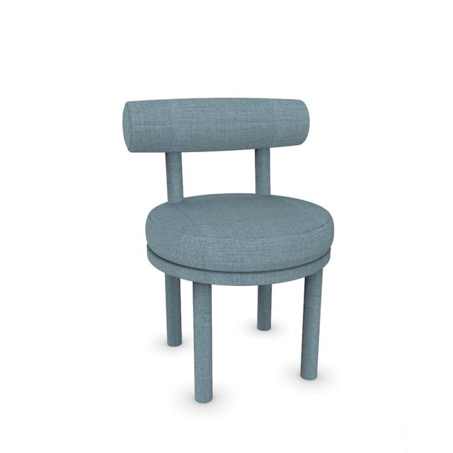 A chair that mixes both modern and classical design approaches. Designed to hug the body, durable and solid chair features...