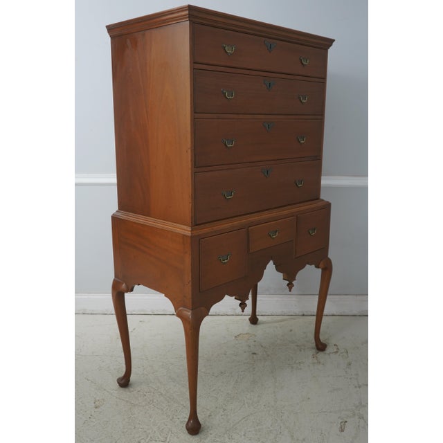 Age: Approx: 40 Years Old Details: WA-1062 Mahogany Dovetailed Drawer Construction High Quality Construction Queen Anne...