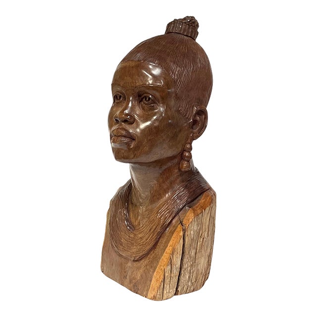 1900 Figural African Ironwood Carving of Female Bust by Abraham Chikumbirike For Sale