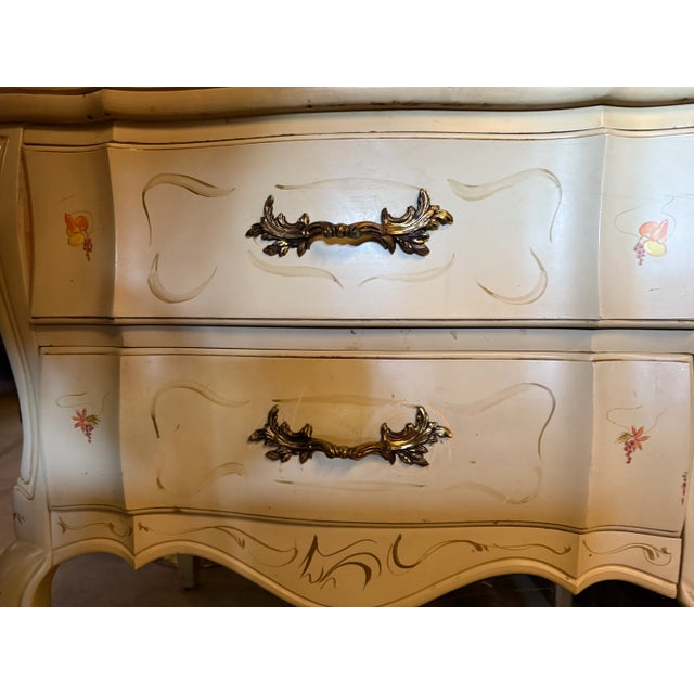 Vintage Hand Painted Charming Bombe Venetian Chest by Sanford Co. For Sale - Image 12 of 13