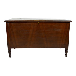 19th Century Traditional Sheraton Blanket Chest For Sale