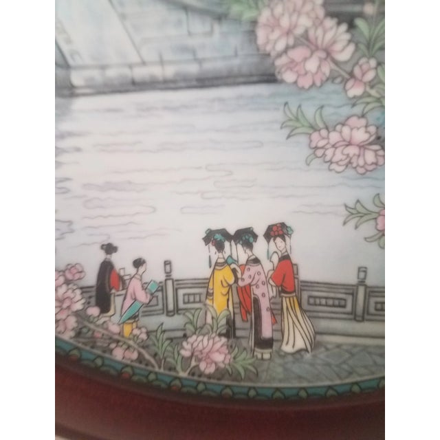 Vintage "Van Hygen & Smythe" Imperial Jingdezehn Porcelain Wall Decor. This is a hand painted porcelain wall hanging...