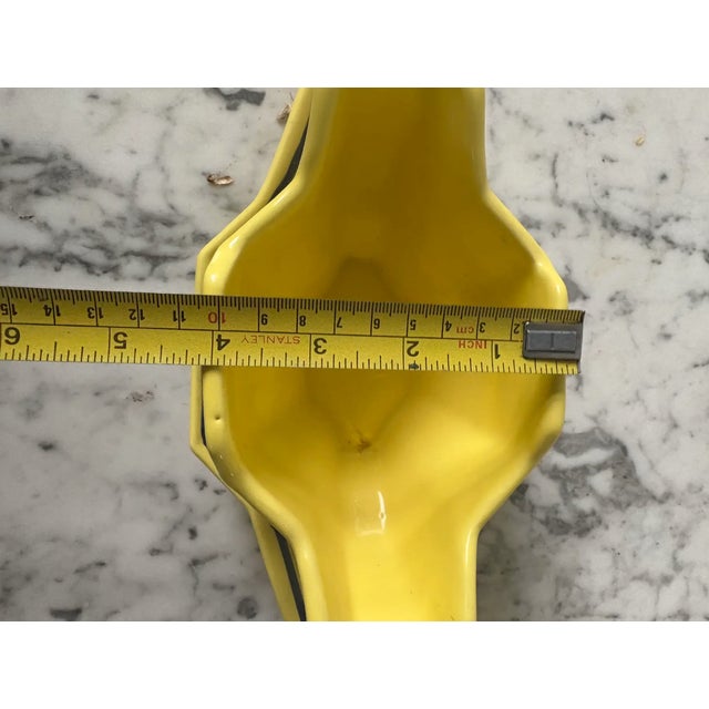 Henriot Quimper Mid 20th Century French H . B. Quimper Pottery Gravy Boat Stamped France For Sale - Image 4 of 6