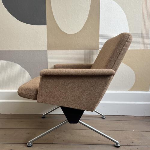 Textile Model 1432 Armchair by André Cordemeijer for Gispen For Sale - Image 7 of 9