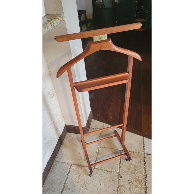 Mid 20th Century Brevettato Mid-Century Wooden Vale Stand For Sale - Image 12 of 12