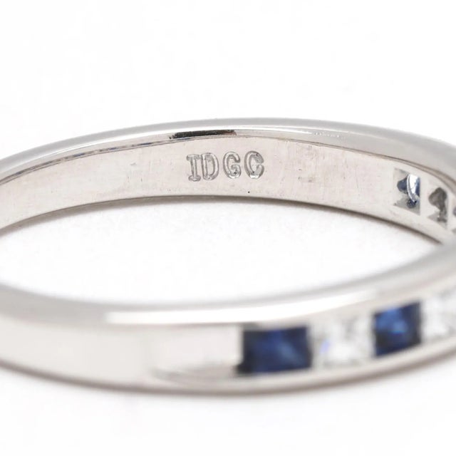 0.40ctw Sapphire & Diamond Band Ring, 18k White Gold, Ring Size 5.25 For Sale In Greensboro - Image 6 of 7