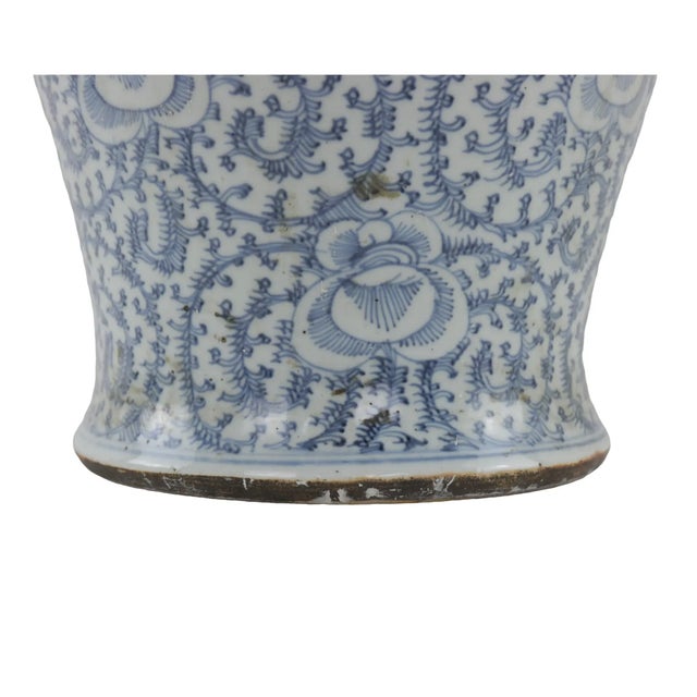 Mid 19th Century Chinese Mid-Qing Blue and White Porcelain Ginger Jar For Sale - Image 5 of 10
