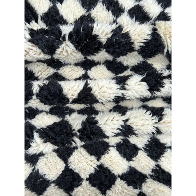 Textile Checkered Moroccan Wool Rug For Sale - Image 7 of 9