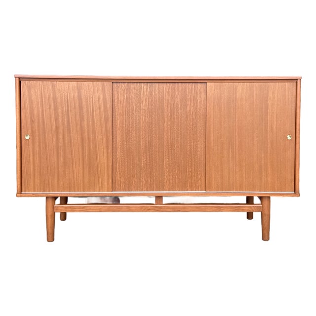 Milo Baughman for Drexel Today’s Living Mid-Century Modern Credenza For Sale