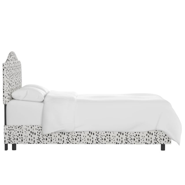 Transitional Kenmore Bed in Ink Linen Leopard, Queen For Sale - Image 3 of 7